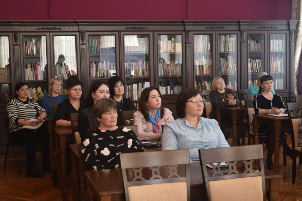 Библиотекари Чувашии обменялись опытом социализации молодежи