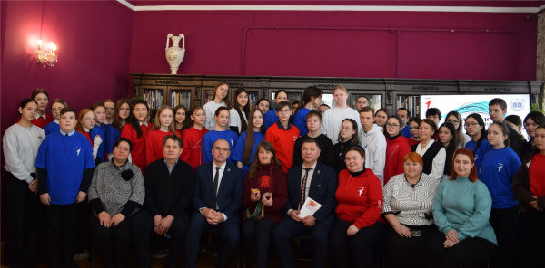 Встреча с Олимпийской Чемпионкой «Золотые мгновения, вдохновляющие сердца» в Центральной районной библиотеке