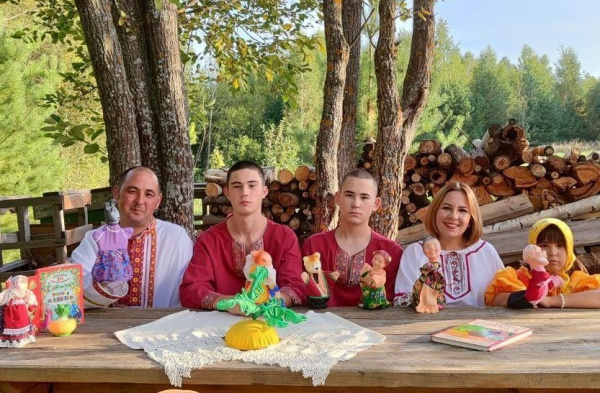 Семья Волостриговых призеры республиканского конкурса «Самая Читающая Семья»