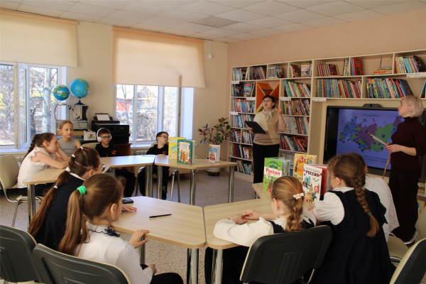 В Детской библиотеке прошел этнографический квест, посвящённый Году единства народов России