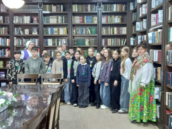 Путешествие во времени: как школьники г. Чебоксары побывали в библиотеке будущего, сохранившей дух прошлого