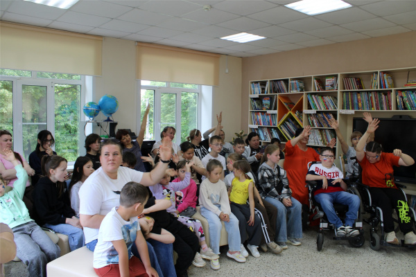 В Детской библиотеке прошел яркий праздник детских фантазий под названием «Ура! Зажигает детвора!!!»