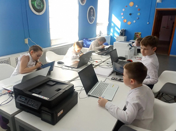 В МедиаЛаб прошел мастер-класс «Космос глазами детей»