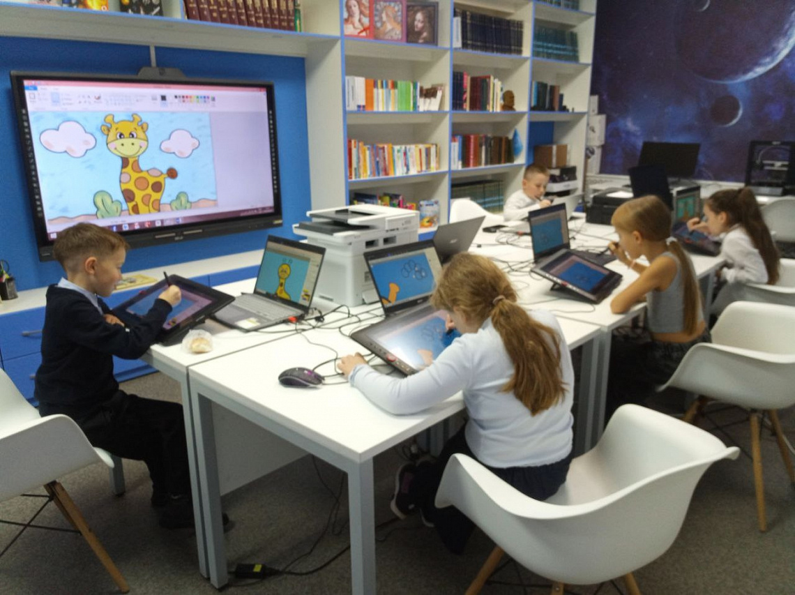 Участники кружка МедиаLab лаборатории выполнили первую итоговую работу.