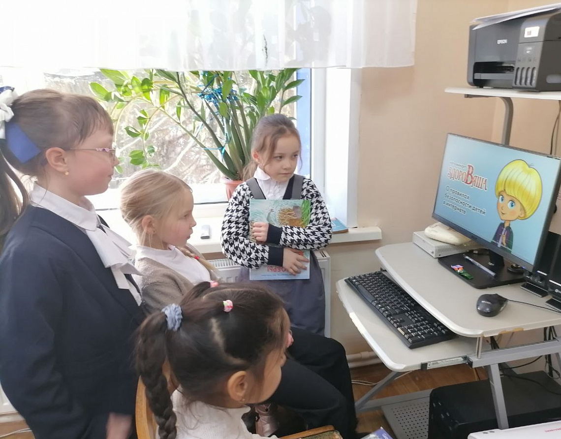 Урок интернет-этикета прошел в Шоршелской сельской библиотеке