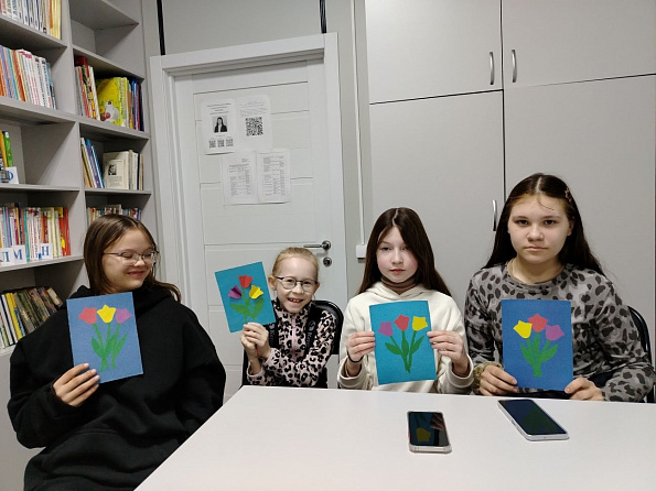 Мастер – класс «Весенний букет» в Карабашской сельской библиотеке