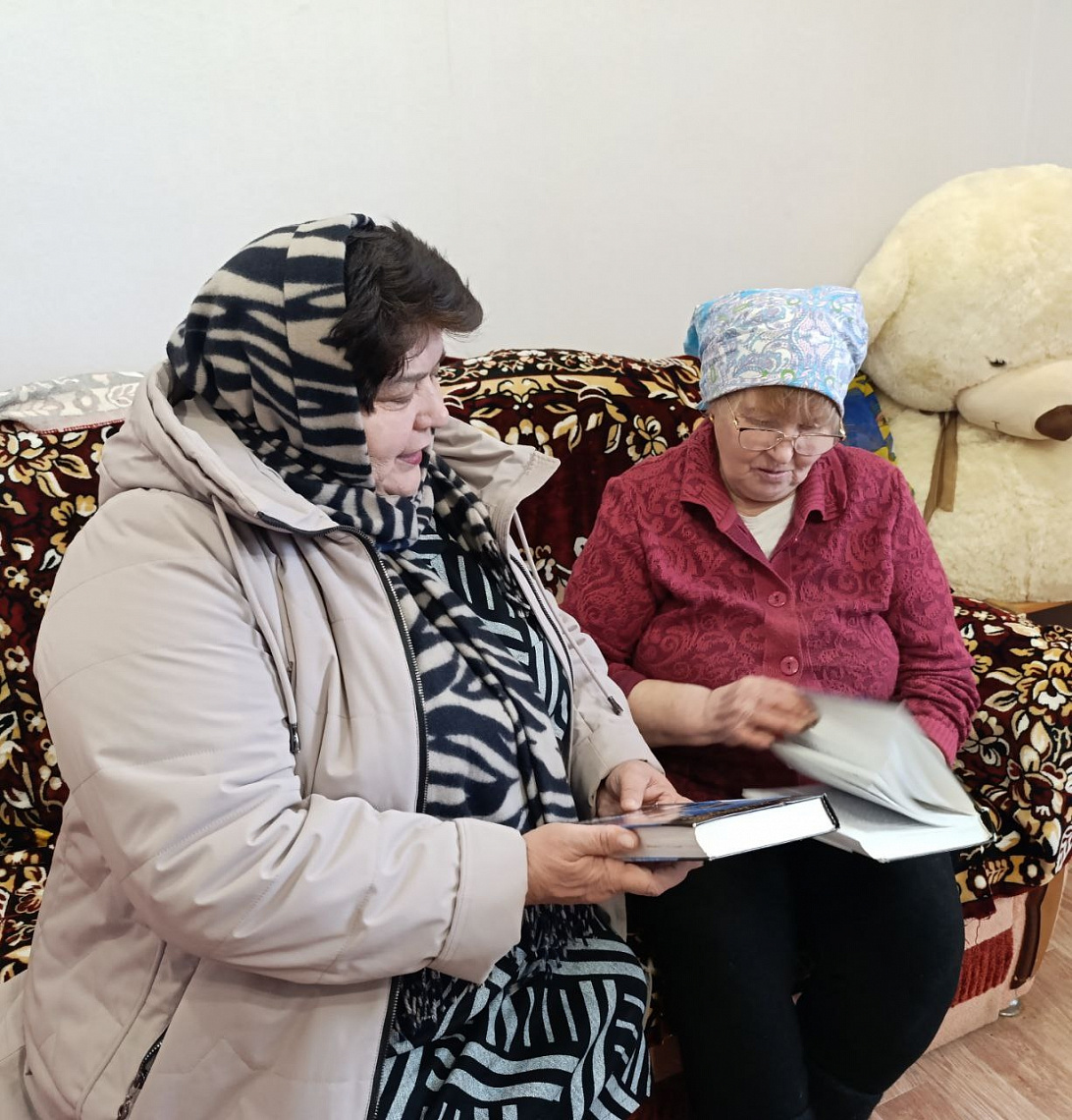 Обслуживание на дому библиотекарями Шоршелской сельской библиотеки