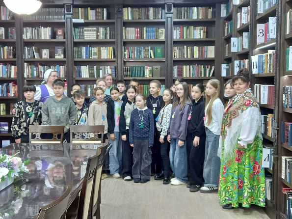 Путешествие во времени: как школьники г. Чебоксары побывали в библиотеке будущего, сохранившей дух прошлого