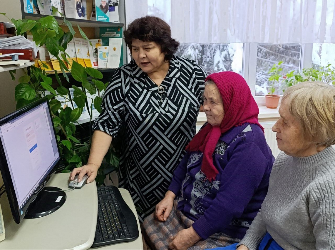 Урок компьютерной грамотности «Компьютерная грамотность через библиотеку» в Шоршелской сельской библиотеке