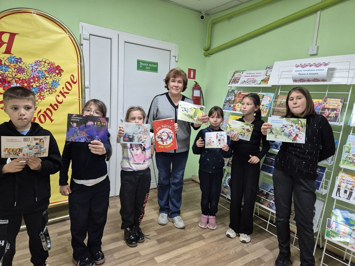 Октябрьская сельская библиотека присоединилась к республиканскому фестивалю-конкурсу "Литературная Чувашия: книга года 2024"